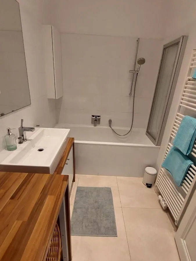 Apartment Am Sobieskiplatz By Interhome Vienna
