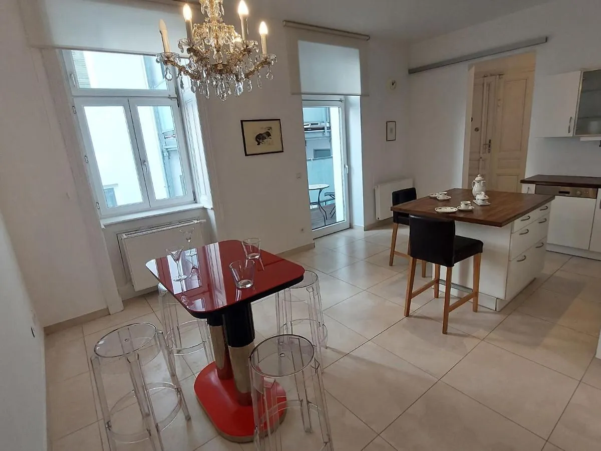 Apartment Am Sobieskiplatz By Interhome Vienna Austria