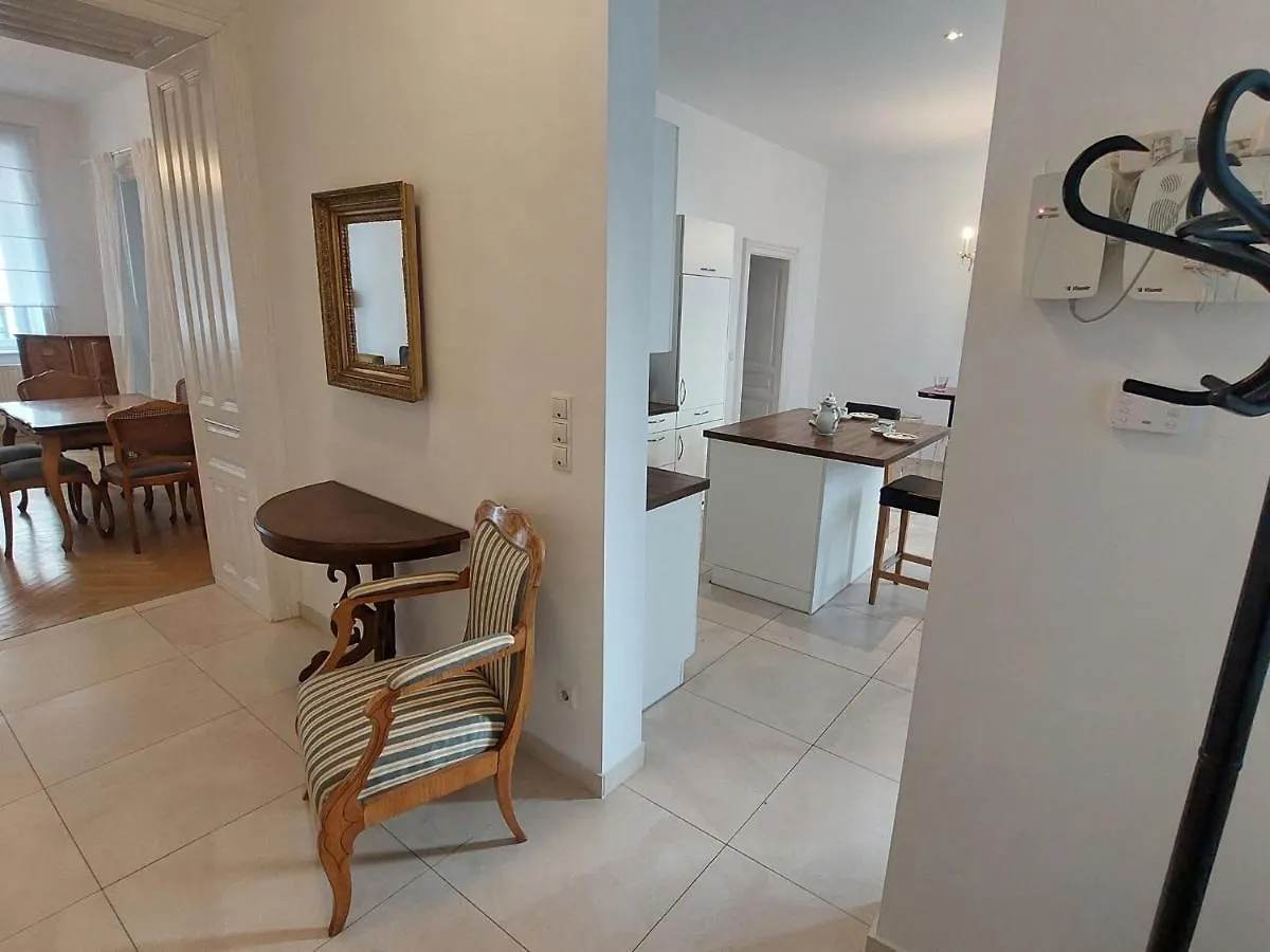 Apartment Am Sobieskiplatz By Interhome Vienna